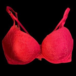 Victoria’s Secret red lace Very Sexy Push up bra